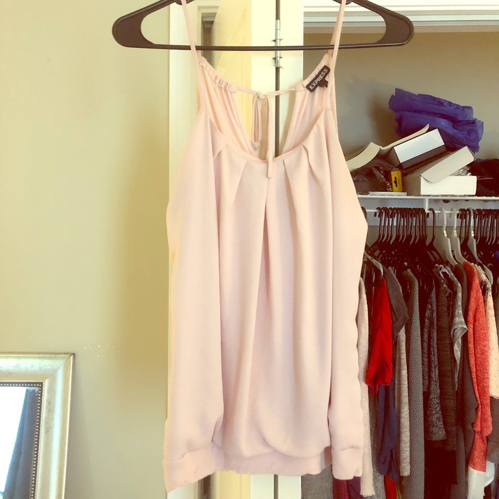 Express light pink top